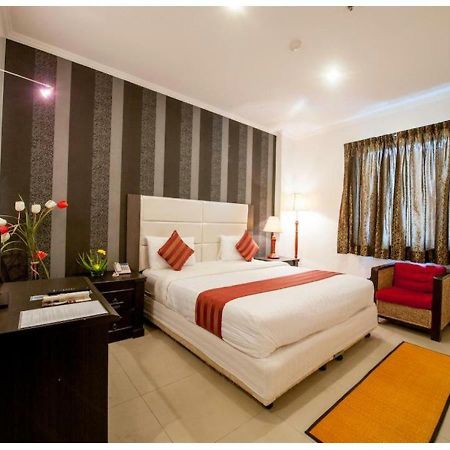 City Centre Hotel Phnom Penh Zewnętrze zdjęcie