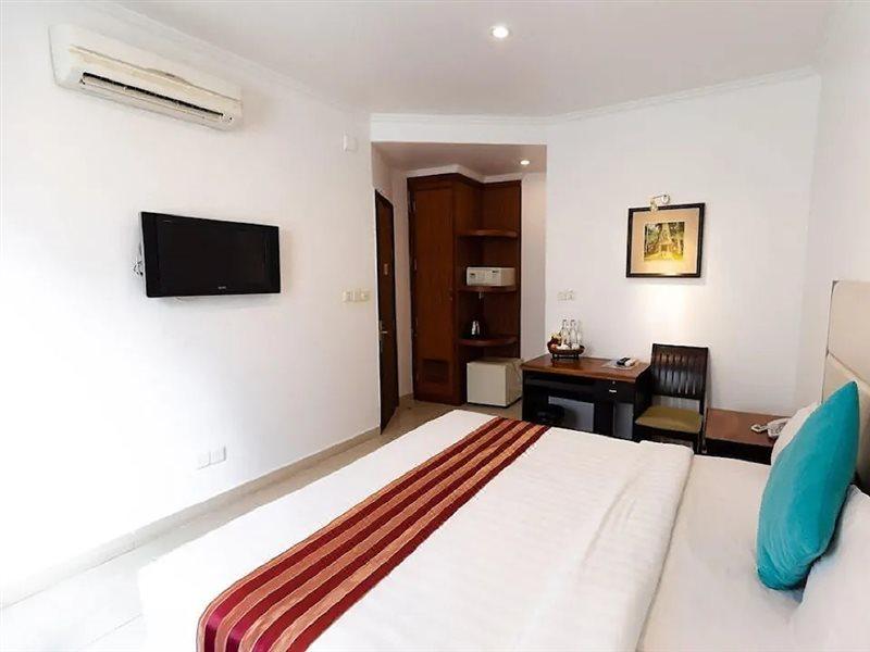 City Centre Hotel Phnom Penh Zewnętrze zdjęcie