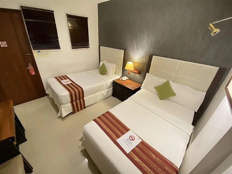 City Centre Hotel Phnom Penh Zewnętrze zdjęcie