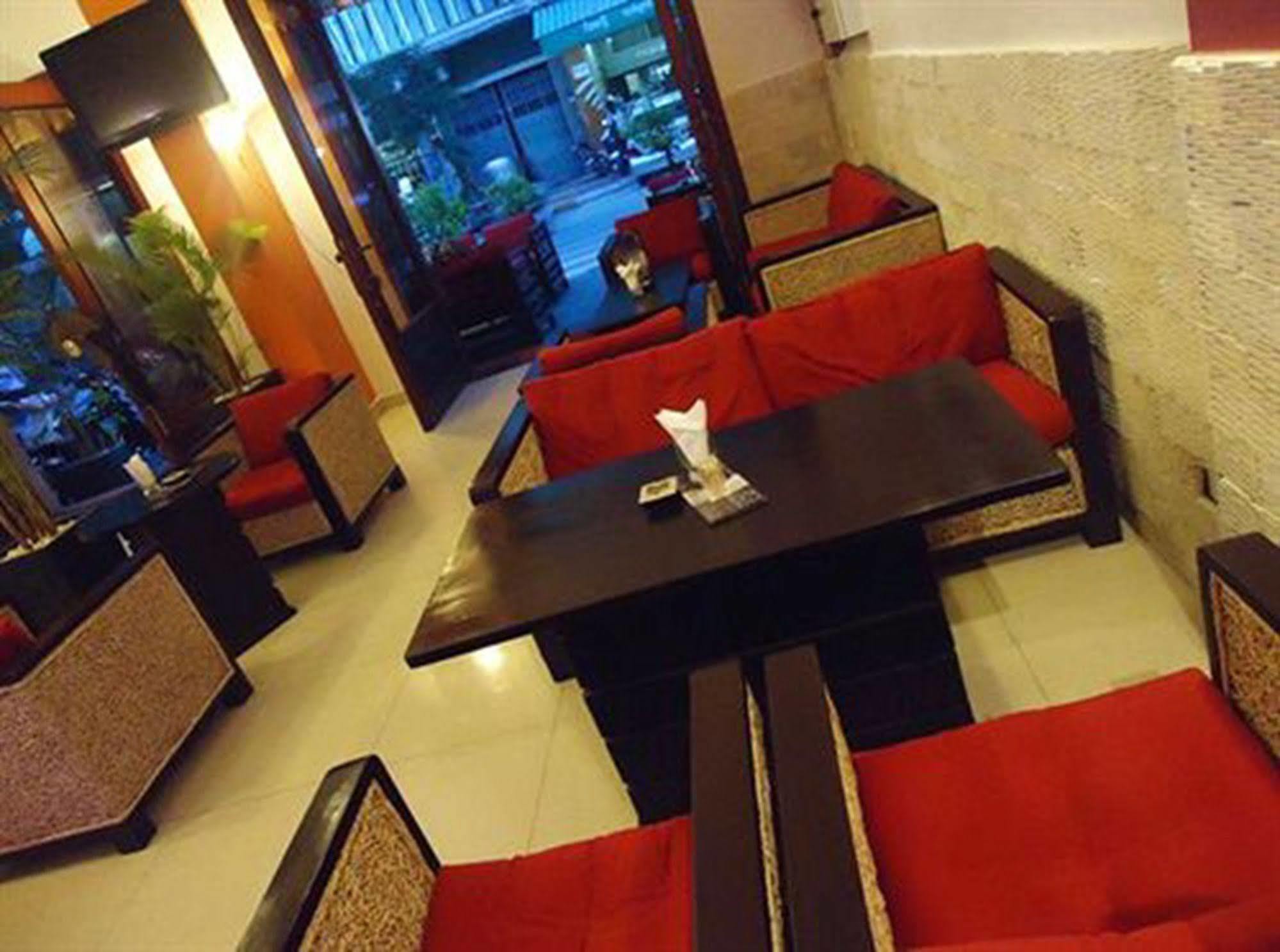 City Centre Hotel Phnom Penh Zewnętrze zdjęcie