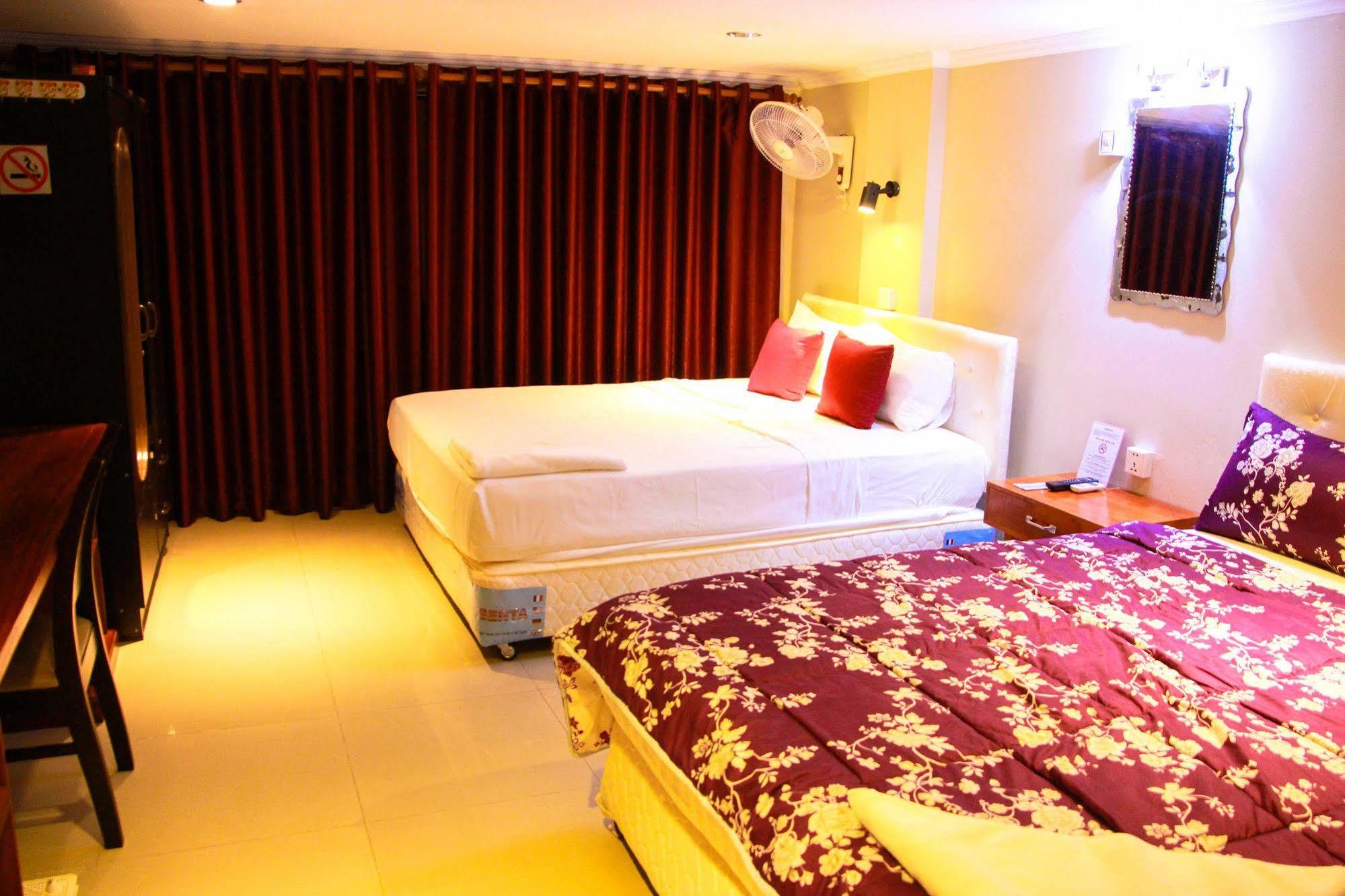 City Centre Hotel Phnom Penh Zewnętrze zdjęcie